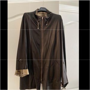 Very light womens put on coat